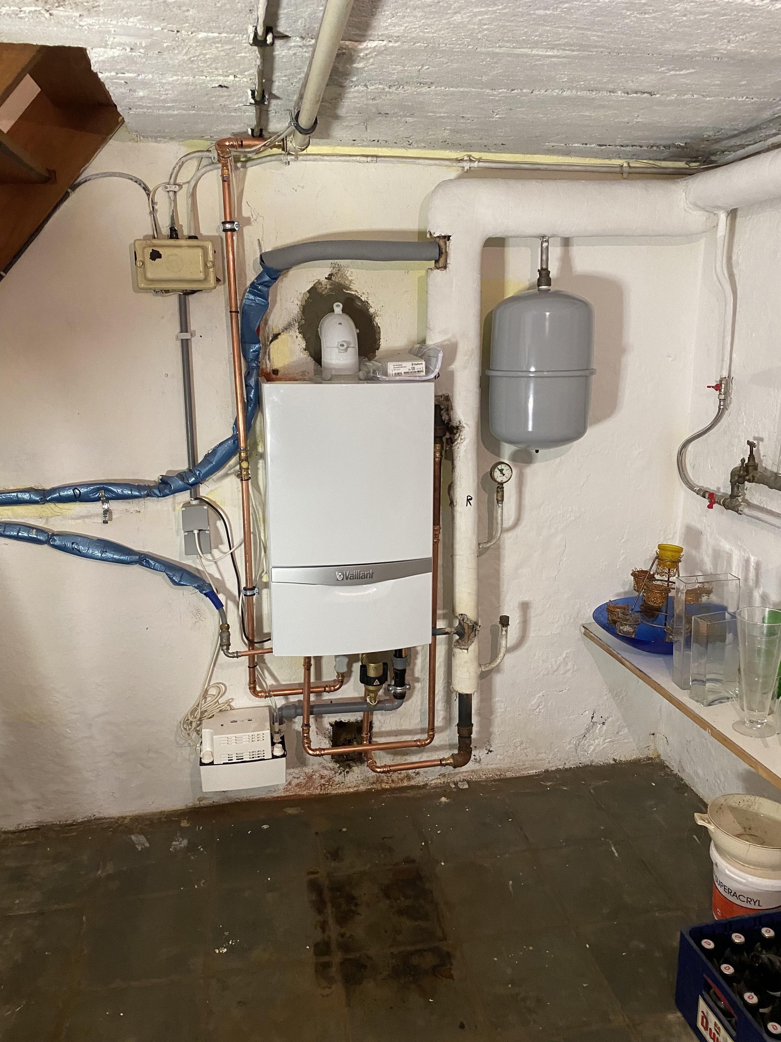Condensatieketel Vaillant — VT Verwarming Sanitair Ledeberg